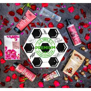 Giftboxeo dárkový set Fotbalový - Plný kvalitní kosmetiky Růže a Mandlový květ